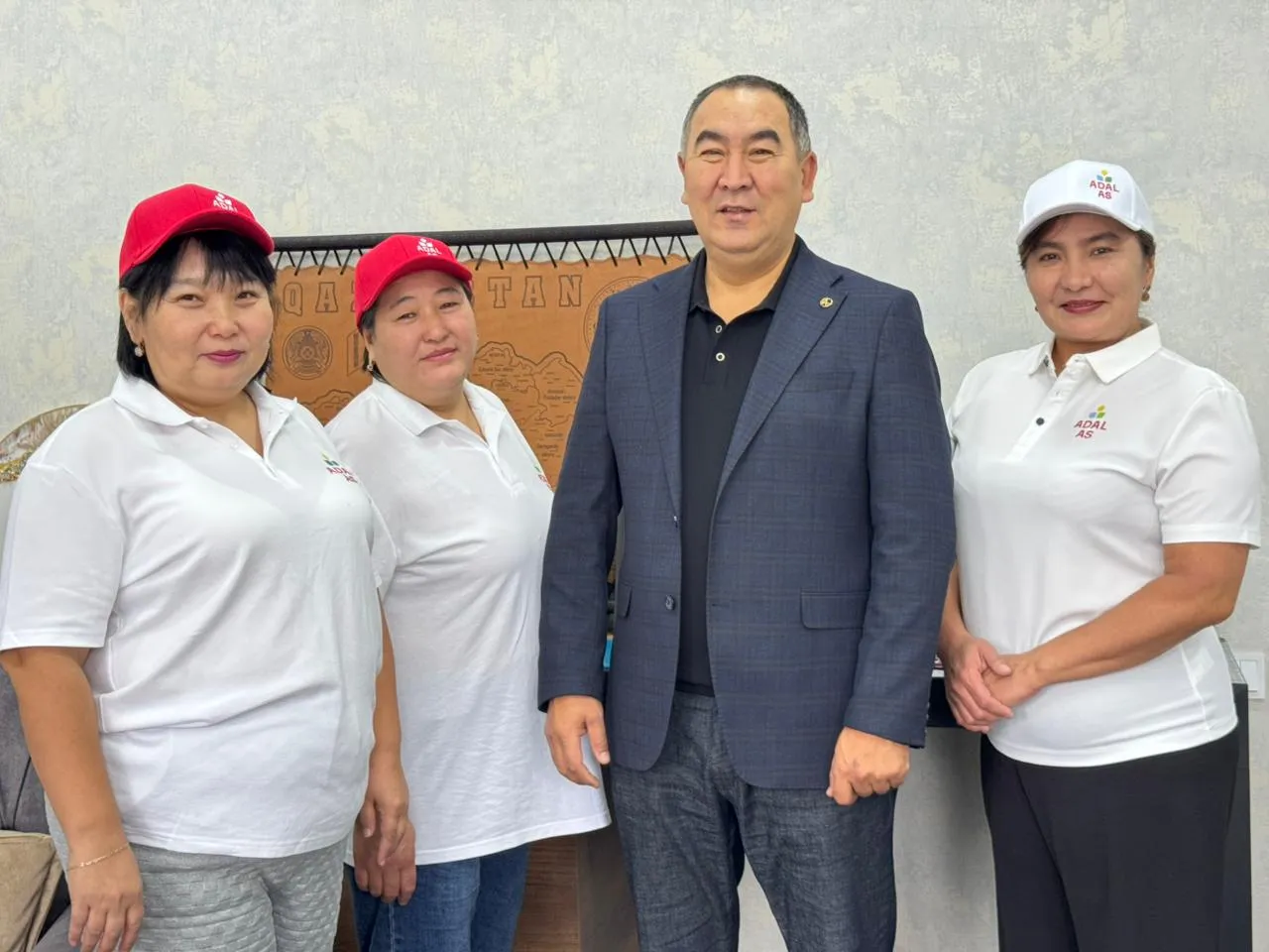 Адал еңбектің сыйы – шетелдік сапар!